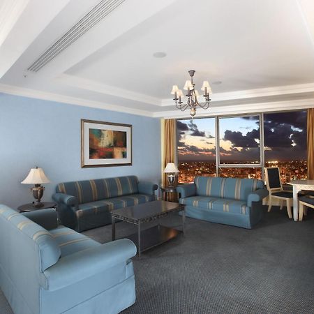Hotel Al Habtoor Grand Bejrut Zewnętrze zdjęcie