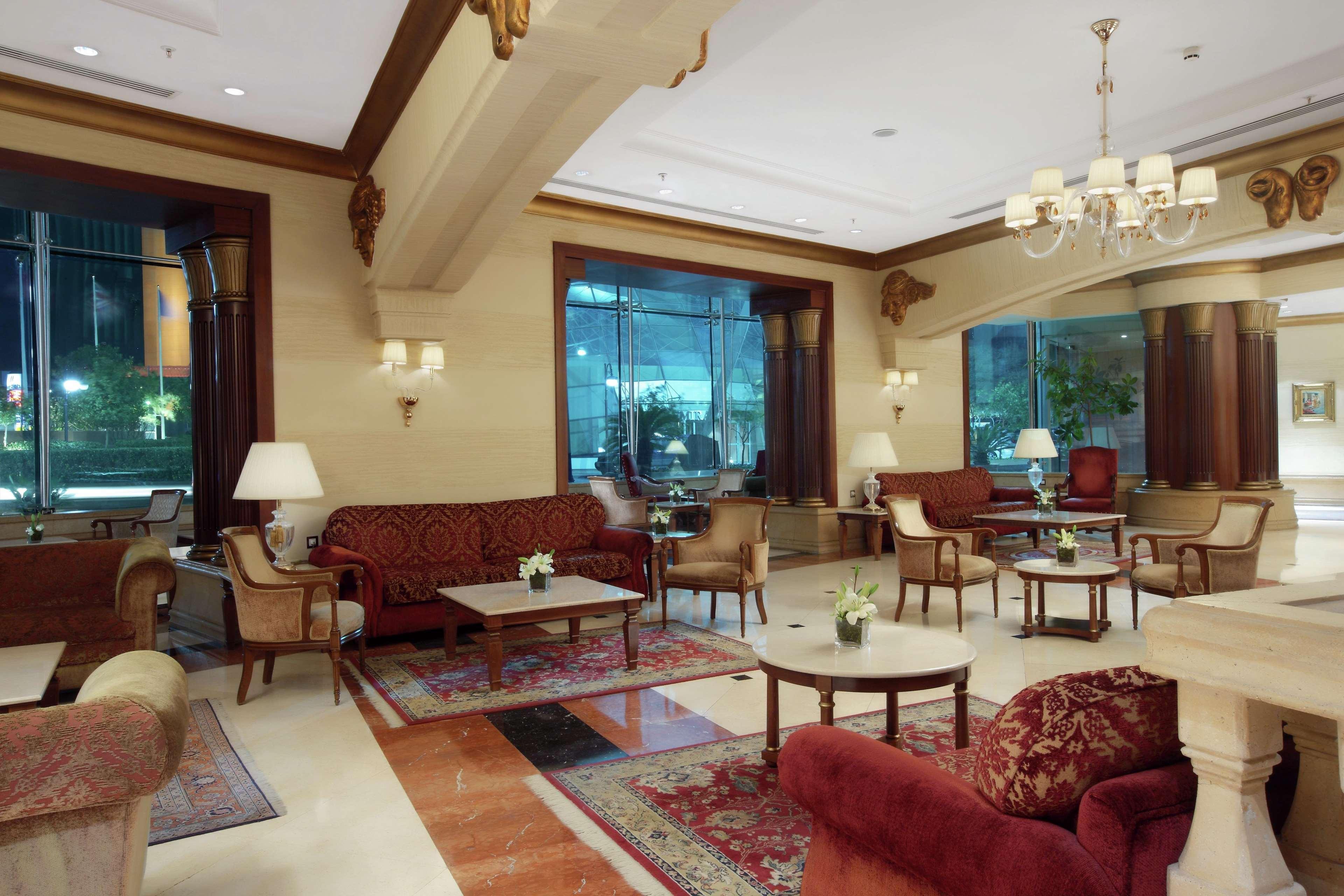 Hotel Al Habtoor Grand Bejrut Zewnętrze zdjęcie