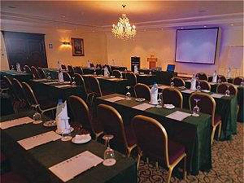 Hotel Al Habtoor Grand Bejrut Udogodnienia zdjęcie