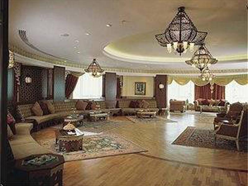 Hotel Al Habtoor Grand Bejrut Zewnętrze zdjęcie